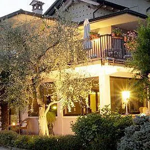 Clodia Sirmione